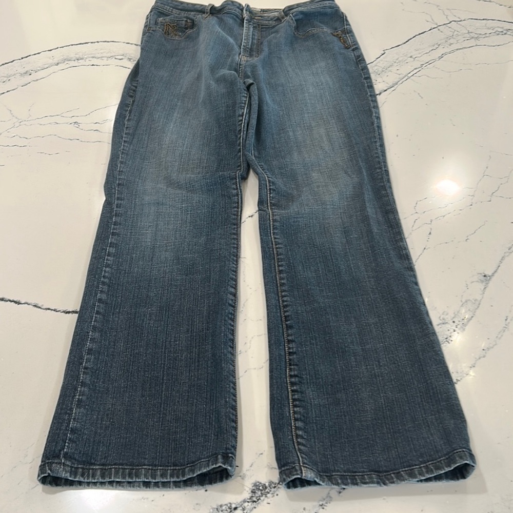 Chicos Platinum Marquis Cotton Jean with Decorative Pockets sz.1.5/10